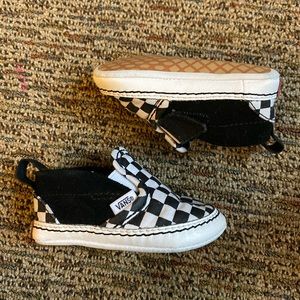 infant black and white vans